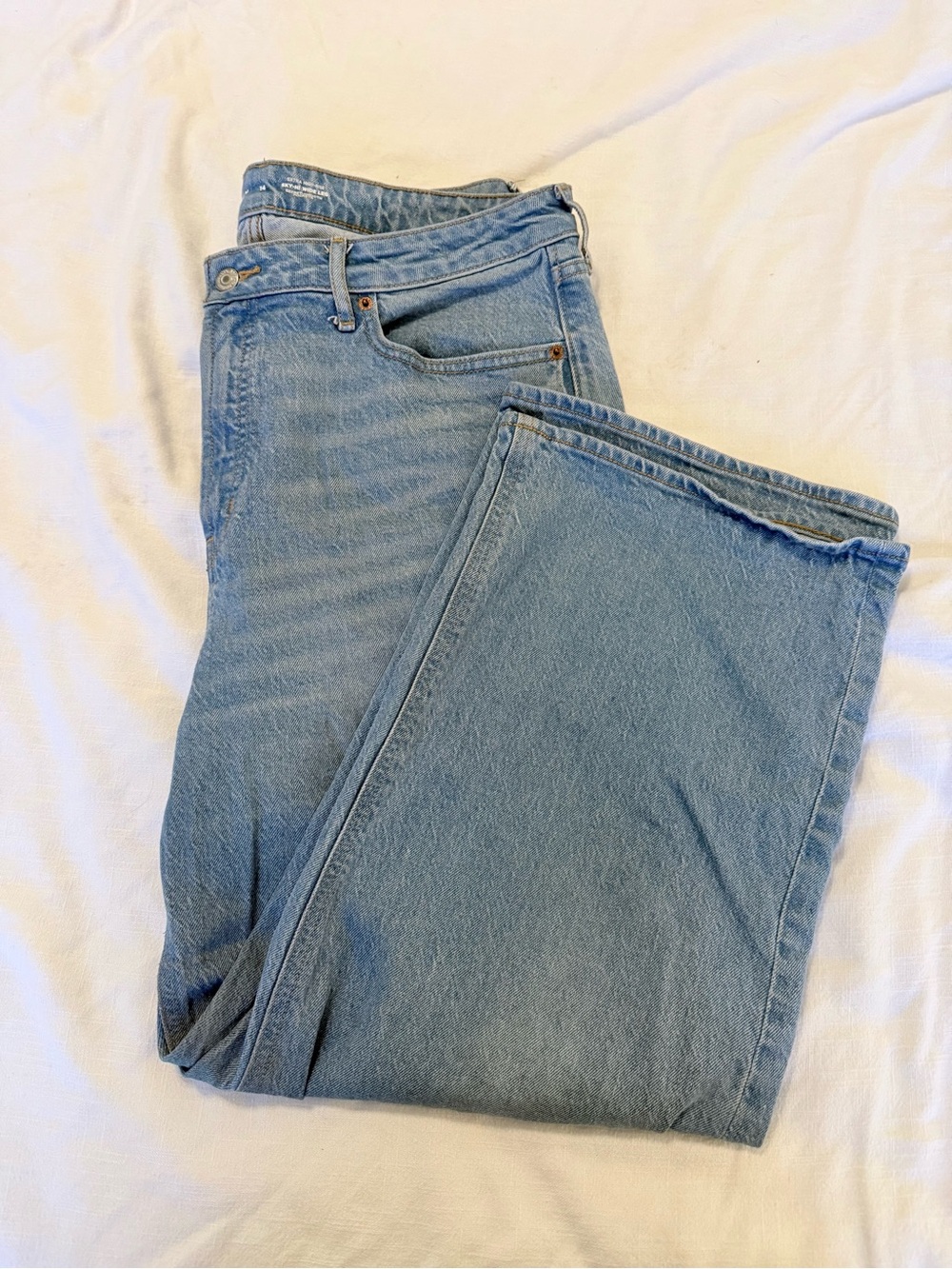 Light Blue Women's Jeans - Classic Straight Fit